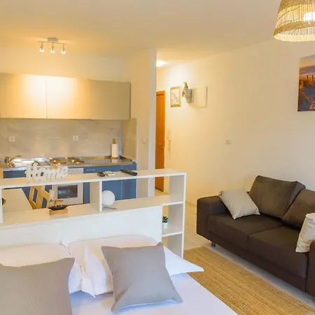 Floramye Appartement Zadar